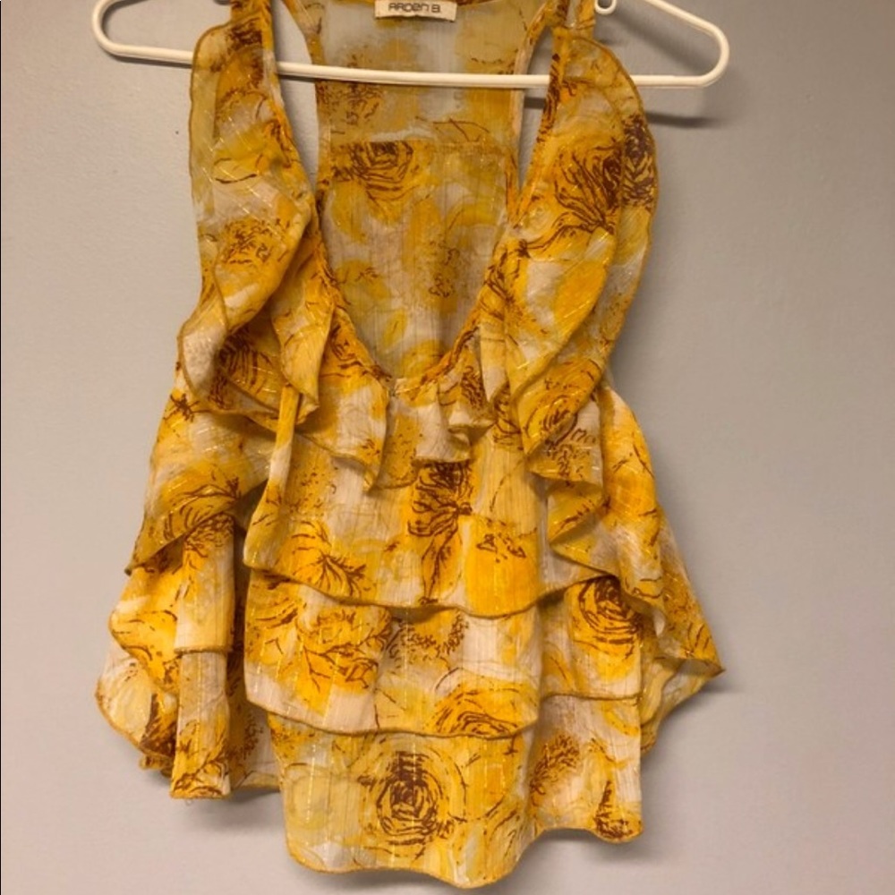 Flowy Tank